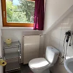 Waldhaus Homestay *