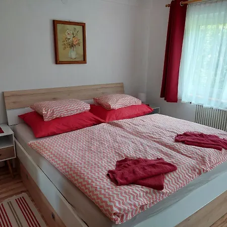 Waldhaus Kwatera prywatna *