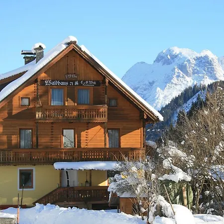 Waldhaus Homestay Sankt Martin am Tennengebirge